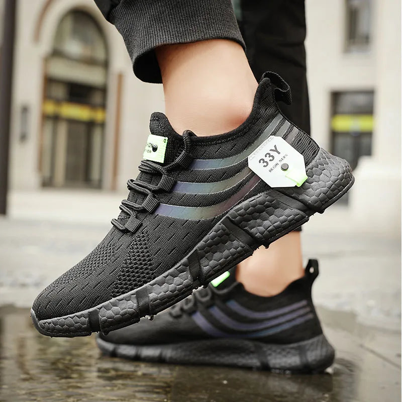 Men's Lightweight Mesh Running Sneakers
