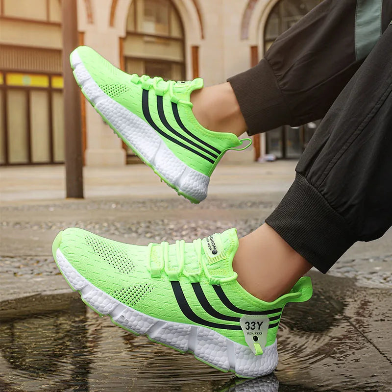 Men's Lightweight Mesh Running Sneakers